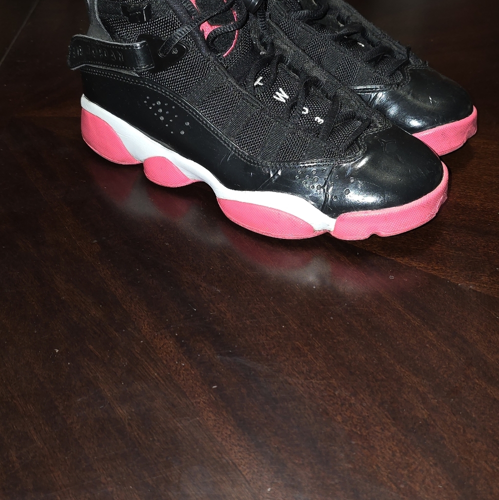 Jordan 6 Rings - Picture 3 of 8